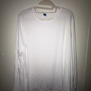 Old Navy Women’s Crisp White Long Sleeve Tee